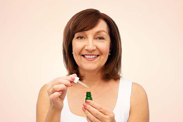 Applying Serums