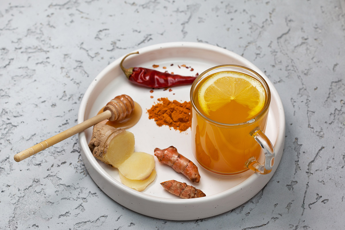 15 Remedies for a Sore Throat